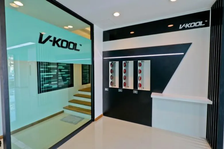 V-KOOL เสริมความแกร่งลงนามแต่งตั้งตัวแทนจำหน่าย 9 รายพร้อมปรับโฉมยกระดับขึ้นเป็นศูนย์ วี-คูล ฟูลเฟล็ต