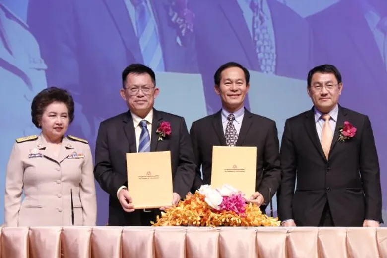 ส.อ.ท. เร่งเครื่องเต็มสูบ พัฒนาเมืองอุตสาหกรรมเชิงนิเวศ - 3 ปี ขยายผล Eco Factory 70 แห่ง พร้อมผนึกกำลัง ก.อุตสาหกรรม MOU การรับรองอุตสาหกรรมสีเขียว Green industry