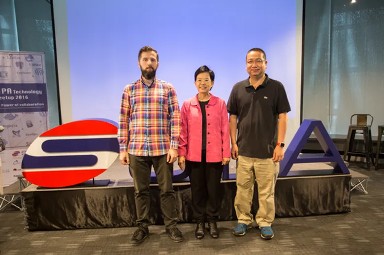 SIPA Tech Meetup #7 : Machine Learning and the Wisdom from Data