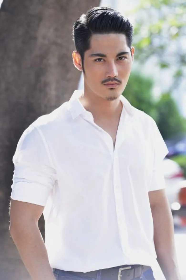 ทีวีไกด์: เรื่องย่อละคร บัลลังก์หงส์ ตอนที่ 12-13 ออกอากาศวันที่ 10-11 ตุลาคม 2559 เวลา 20.30 น. ทางช่อง7
