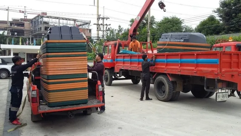 สนับสนุนเรือช่วยเหลือผู้ประสบอุทกภัยในพื้นที่จังหวัดพระนครศรีอยุธยา
