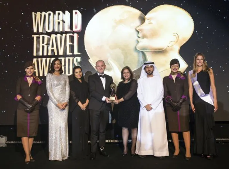 สายการบินเอทิฮัด แสดงถึงความเป็นเลิศที่งานประกาศรางวัล เวิลด์ ทราเวล อวอร์ด