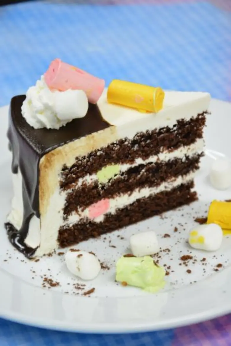 หอมหวานสไตล์ มณเฑียรเบเกอรี่ เริ่มกันที่ ...