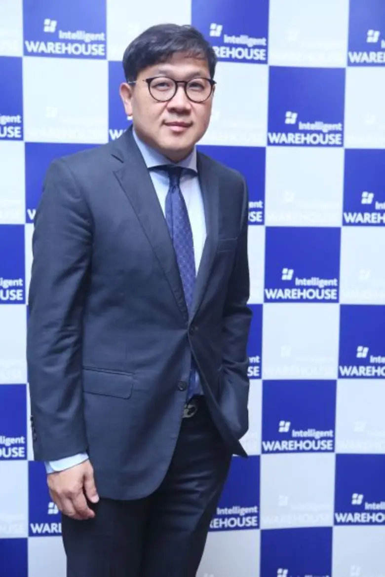 "ชมรมเทคโนโลยีคลังสินค้า และระบบจัดการ" ผ...
