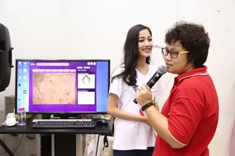 สมูทโตะ ร่วมกับ กองประกวดมิสทีนไทยแลนด์ 2016 จัดกิจกรรม Workshop วิธีการเลือกใช้เครื่องสำอางให้เหมาะกับสภาพผิว