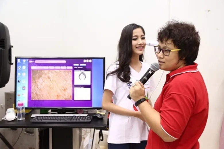 สมูทโตะ ร่วมกับ กองประกวดมิสทีนไทยแลนด์ 2016 จัดกิจกรรม Workshop วิธีการเลือกใช้เครื่องสำอางให้เหมาะกับสภาพผิว
