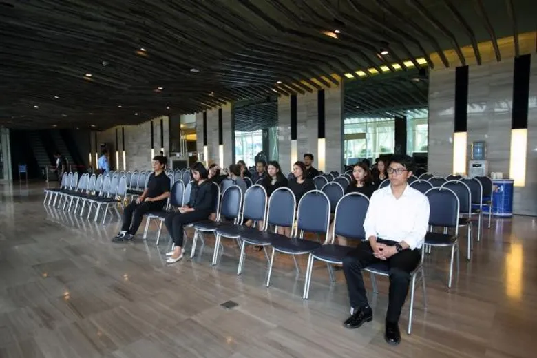 อิมแพ็ค ร่วมกับ ขสมก. จัดรถรับ-ส่ง บริการฟรี สำหรับผู้เดินทางร่วมถวายความอาลัย ในพระราชพิธีพระบรมศพพระบาทสมเด็จพระปรมินทรมหาภูมิพลอดุลยเดช
