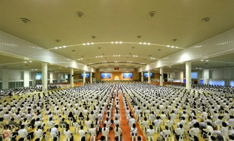 วัดพระธรรมกายจัดพิธีบำเพ็ญกุศล สัตตมวาร ถวายพระบรมศพ  พระบาทสมเด็จพระปรมินทรมหาภูมิพลอดุลยเดช
