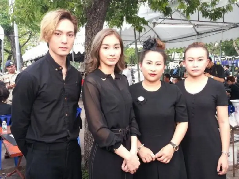 คำสอนของพ่อ อยู่ในหัวใจประชาชนทั้งประเทศ ...