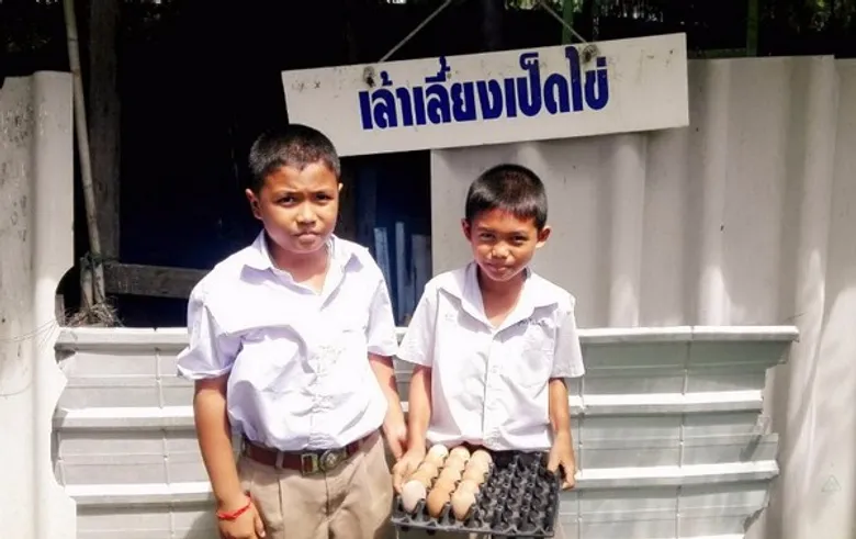 เรียนรู้วิถีเศรษฐกิจพอเพียง กับ 3 เยาวชนตัวน้อยจากโรงเรียนวัดราษฎร์ธรรมาราม