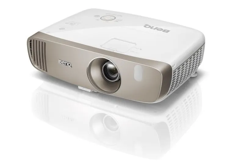 BenQ W2000 ได้รับรางวัลอันทรงเกียรติ EISA โฮมเธียเตอร์ระดับไฮเอนท์โปรเจคเตอร์ 2016 - 2017 โปรเจคเตอร์ w2000 ได้รับการยอมรับอย่างกว้างขวางในอุตสาหกรรมด้านเสียงและวิดีโอ