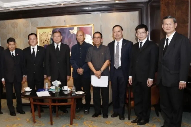 ดร.ศุภชัย พานิชภักดิ์ อดีตเลขาธิการการประ...
