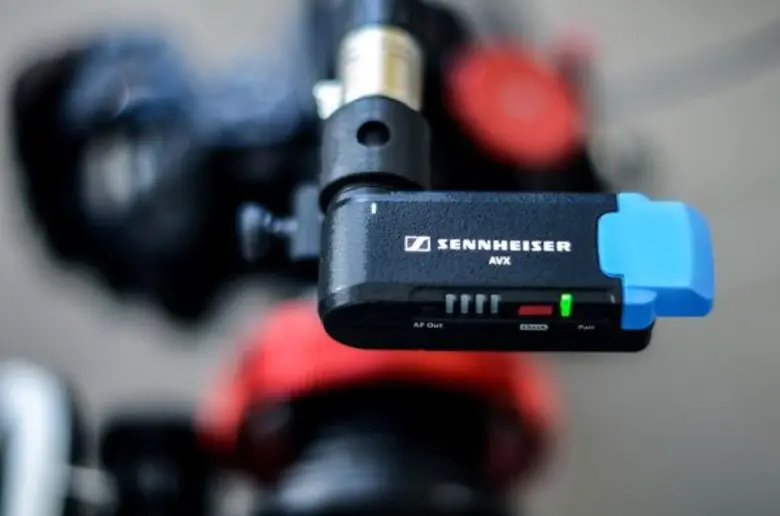 ไมโครโฟนแบบสเตอริโอ รุ่น MKE 440 สำหรับกล้อง DSLRs ...