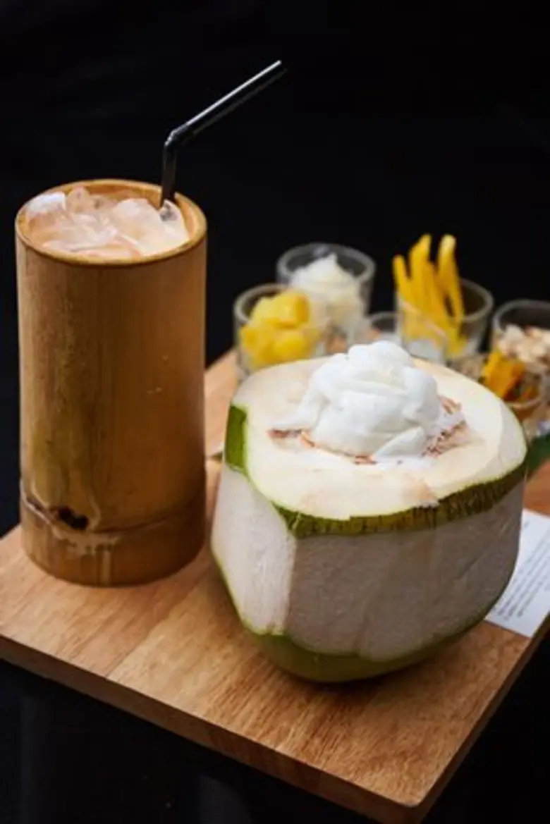 New Year Celebration – FREE Sparkling Wine and Afternoon Tea Set
