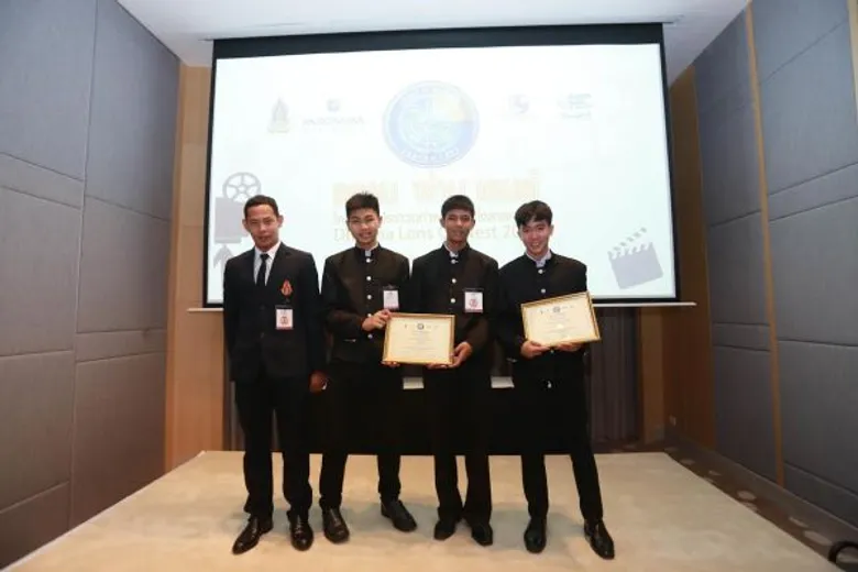 พาโนราม่าฯ ประกาศผลโครงการประกวดหนังสั้น “ธรรม ผ่าน เลนส์-Dharma Lens Contest 2016” รับชมมุมมองเยาวชน ตีแผ่ความจริง เผยแพร่ธรรมมะ สุดเจ๋ง !!