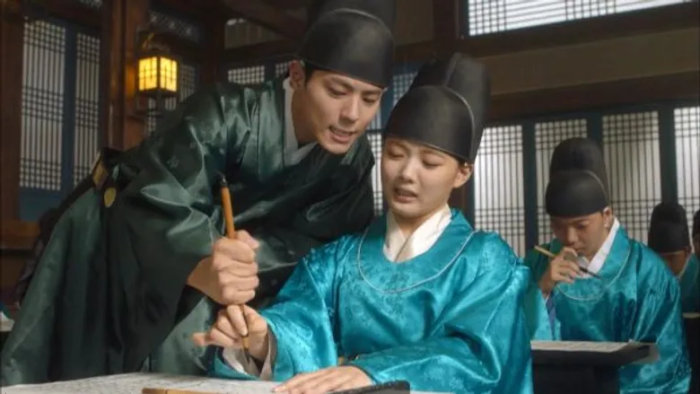 ทีวีไกด์: ซีรีย์ “รักเราพระจันทร์เป็นใจ” ( Moonlight Drawn by Clouds ) ออกอากาศ วันจันทร์ที่ 14 - วันอังคารที่ 15 พฤศจิกายน 2559 เวลา 22.00-23.15 น. ทางช่อง 8