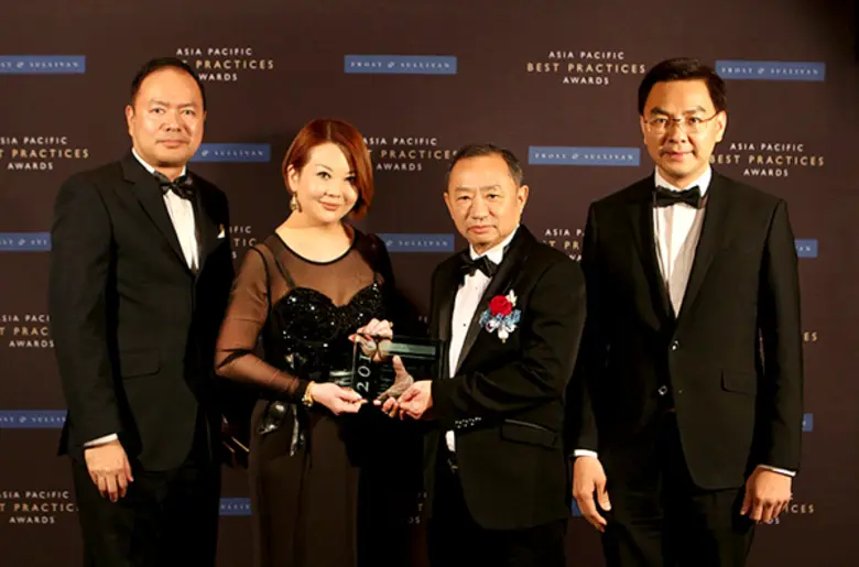 ภาพข่าว: ยูไอเอช คว้ารางวัล " 2016 Thailand Managed Service Provider of the Year"