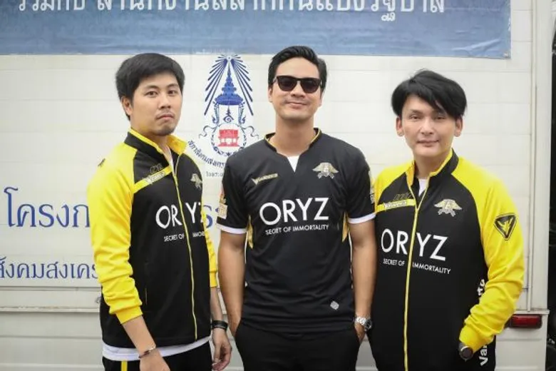 ชัช แทนกาย ต้อนรับ "ต้น สุรยุทธ"เป็นประธานทีมฟุตบอลดารา "แทนกายยูไนเต็ด" ในปีที่ 2