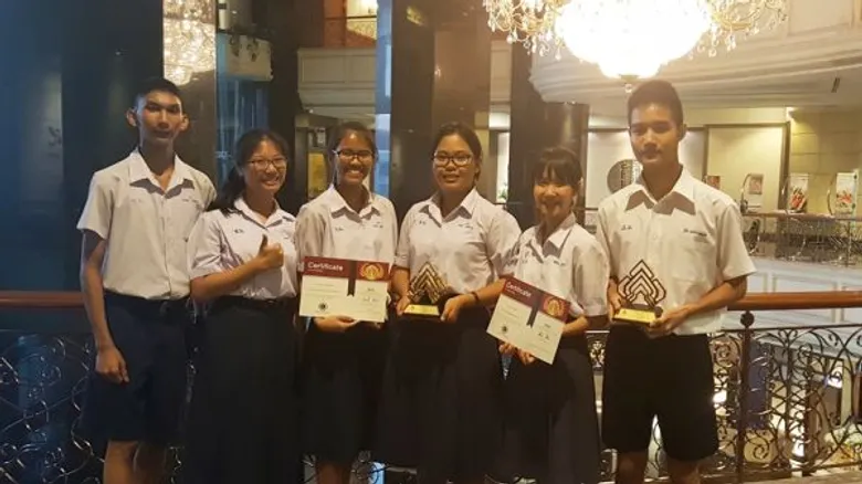 เด็กไอทีจาก “ต่อกล้าฯ” คว้ารางวัล TICTA ประจำปี 2016