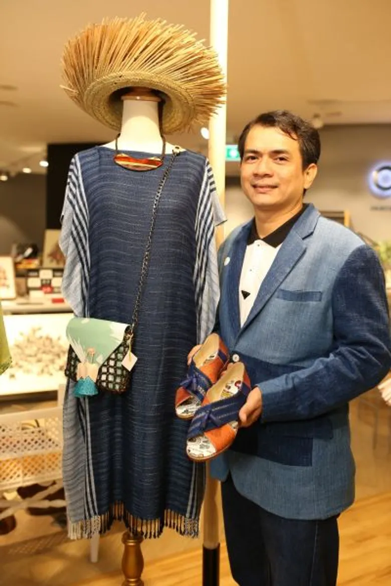 กรมพัฒนาธุรกิจการค้าเปิดตัวร้านค้าต้นแบบ OTOP SELECT ที่ผ่านการคัดสรรจากทั่วไทย ภายใต้คอนเซ็ปต์ 77EXPERIENCE