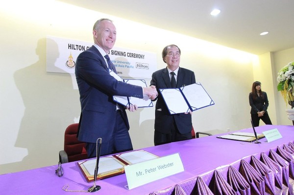 โรงแรมฮิลตัน และมหาวิทยาลัยสงขลานครินทร์ วิทยาเขตภูเก็ต ร่วมลงนามบันทึกข้อตกลง เพื่อเตรียมความพร้อมนักศึกษาสู่งานบริการในประเทศไทย