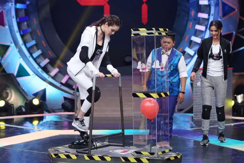 ทีวีไกด์: รายการ “The 60 Seconds game 60 วิ พิชิตแสน Battle Game” “เกรซ-กาญจน์เกล้า” จับมือ “มะนาว-ศรศิลป์” ท้าชิงเกมการแข่งขัน หวังโกยของรางวัลกลับบ้าน!!!