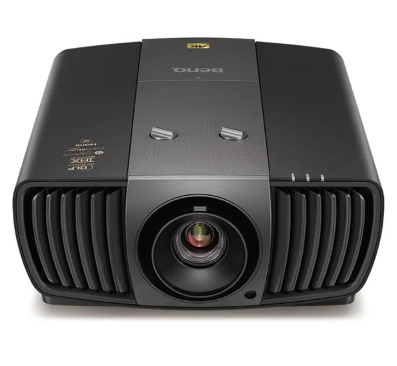 BenQ W11000 โฮมเธียเตอร์โปรเจคเตอร์ DLP 4K Ultra HD เครื่องแรกของโลกที่ได้รับการรับรอง THX?Certification