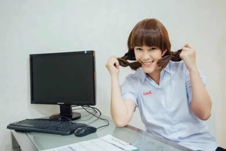 ภาพหลุดสุดจี๊ด “ติ๊นา ศุภนาฎ” สาวหล่อแต่งหญิงสวยแบ๊ว  ใน Happiness the Series ทางทรูโฟร์ยู ช่อง 24 ประเดิม 3 ธันวาคมนี้ ตอนแรก