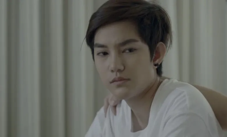 ภาพหลุดสุดจี๊ด “ติ๊นา ศุภนาฎ” สาวหล่อแต่งหญิงสวยแบ๊ว ใน Happiness the Series ทางทรูโฟร์ยู ช่อง 24 ประเดิม 3 ธันวาคมนี้ ตอนแรก