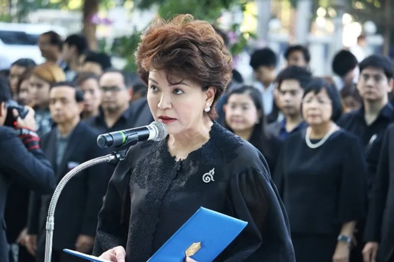 SPU : พสกนิกรชาวมหาวิทยาลัยศรีปทุม พร้อมใจทำบุญตักบาตรข้าวสารอาหารแห้ง เพื่อบำเพ็ญกุศล ปัญญาสมวาร (๕๐ วัน) ถวายเป็นพระราชกุศล