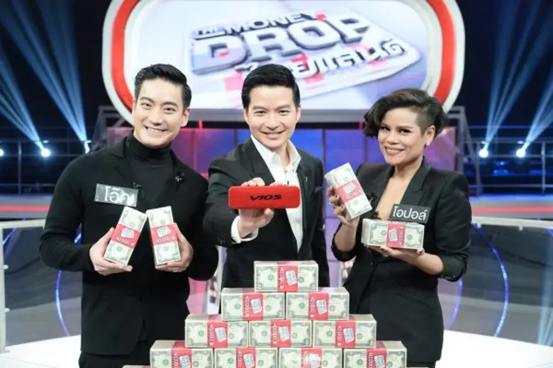 ทีวีไกด์: รายการ “The Money Drop ไทยแลนด์” ดารา – เซเลบริตี้เมืองไทย 7 คู่ ร่วมใจแข่งขันเพื่อการกุศลแก่ 7 มูลนิธิ ในเทปพิเศษ “The Money Drop Thailand Charity”