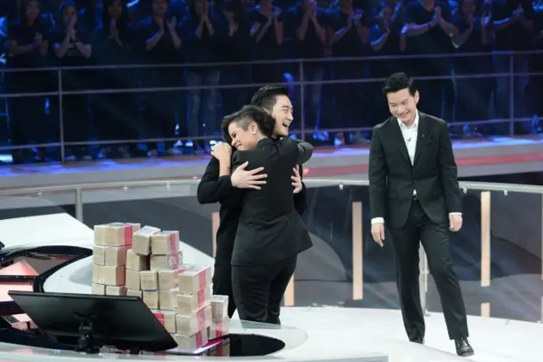ทีวีไกด์: รายการ “The Money Drop ไทยแลนด์” ดารา – เซเลบริตี้เมืองไทย 7 คู่ ร่วมใจแข่งขันเพื่อการกุศลแก่ 7 มูลนิธิ ในเทปพิเศษ “The Money Drop Thailand Charity”