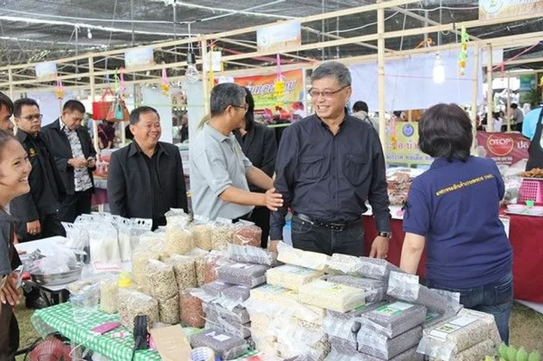 “โครงการมหกรรมสินค้าเกษตรกรสมาชิก กฟก.” เส้นทางพัฒนา สู่อนาคตเกษตรแปรรูป -เอสเอ็มอี 4.0