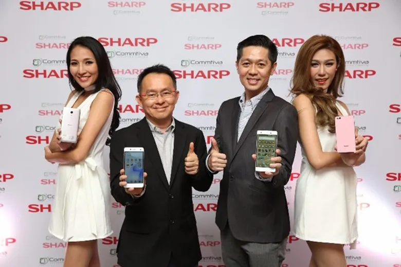 คอมติวา จับมือพันธมิตรชาร์ป เปิดตัวสมาร์ทโฟนรุ่น M1 และ Z2 ครั้งแรกในประเทศไทย