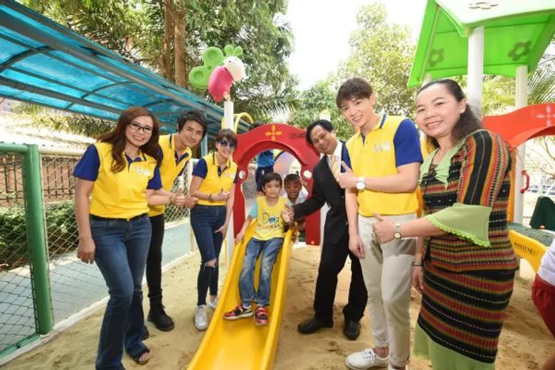 ของขวัญสีเขียวเพื่อการเรียนรู้ ของขวัญจากคำสอนพ่อ สู่ความพอที่ยั่งยืน