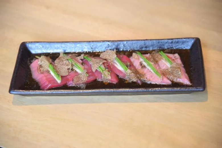 ฉลองย้ายบ้านใหม่! กับ 8 เมนูใหม่ “มูเกนได ฮอนเต็น” Collaborate ร้านดัง “เมซอง เดอ ลา ทรูฟ” เพิ่มความหอมหวลทรัฟเฟิล ผสานอาหารญี่ปุ่นขนานแท้