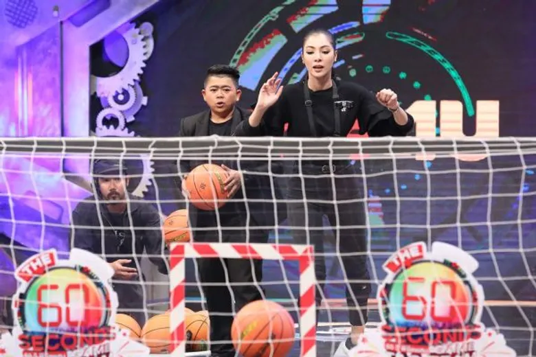 ทีวีไกด์: รายการ “The 60 Seconds game 60 วิ พิชิตแสน TAG TEAM” 2 นางงามมิสแกรนด์ “ฝ้าย สุภาพร” - “เอริสก้า” ทิ้งความสวย ลุยทุกเกม!!!