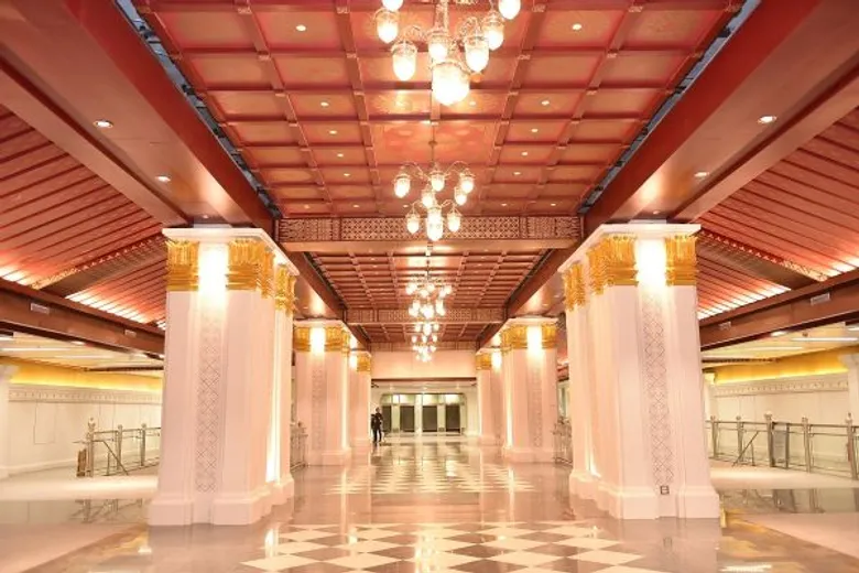 อลังการ“สถานีสนามไชย” ฝีมือศิลปินแห่งชาติ ความภูมิใจของช.การช่าง ผสานศักยภาพด้านวิศวกรรมสมัยใหม่กับเอกลักษณ์สถาปัตยกรรมไทย