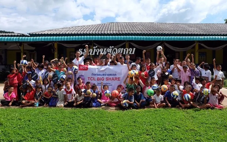 TCL สานต่อแคมเปญเพื่อสังคม “TCL BIG SHARE” เดินหน้ามอบอุปกรณ์กีฬา ณ โรงเรียนบ้านทุ่งแก จังหวัดเชียงใหม่ ครบ 4 แห่งในถิ่นทุรกันดาร