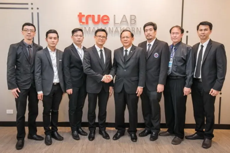 กลุ่มทรู ร่วมกับ มหาวิทยาลัยเทคโนโลยีมหานคร เดินหน้าโครงการความร่วมมือด้านการพัฒนางานวิจัยและนวัตกรรมสิ่งประดิษฐ์ พร้อมเปิด “true LAB@MAHANAKORN”