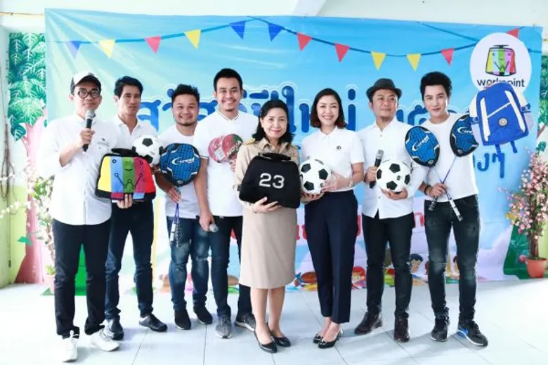 เวิร์คพอยท์นำทีมศิลปินดารา ทำบุญบริษัท ว่าด้วยการ “ให้”