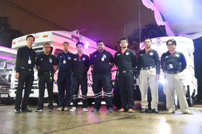 สพฉ.ปล่อยรถสื่อสารสั่งการเคลื่อนที่ ลุยช่วยประชาชนในพื้นที่น้ำท่วมภาคใต้