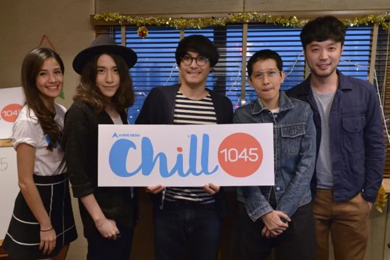 ชิล 104.5 เอฟเอ็ม #เพลงเพราะร้องตามได้ทั้งวัน ดีเจชิล การันตี! ว่าเราจะรักกันทั้งปี!