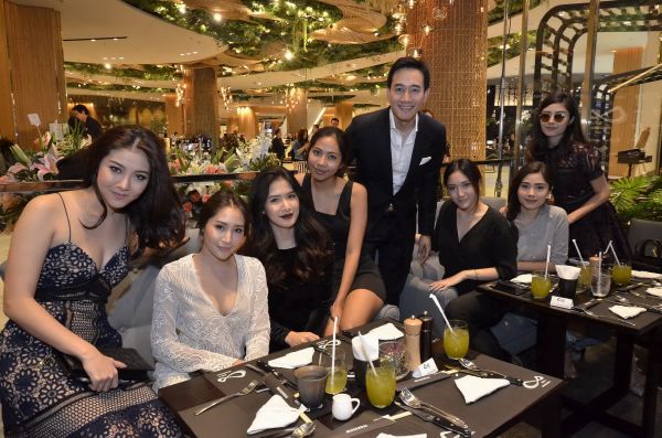 เชฟมิชลินสตาร์ เทปปันยากิ “จุนอิชิ โยชิดะ” บินตรงมาไทย ครีเอทเมนูสุดเอ็กคลูซีฟ ฉลองเปิด “มูเกนได สเต็กเฮ้าส์” ที่สุดแห่งกริลล์สเต็กและเทปปันยากิ ระดับพรีเมี่ยม