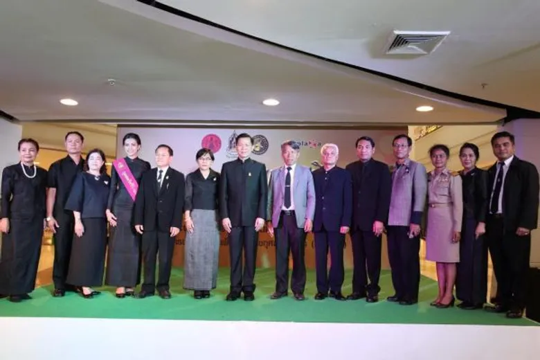 วธ.รวมใจชาวอุดรฯ ศิลปิน เปิดงาน "สืบสานงานศิลป์แผ่นดินพ่อ"