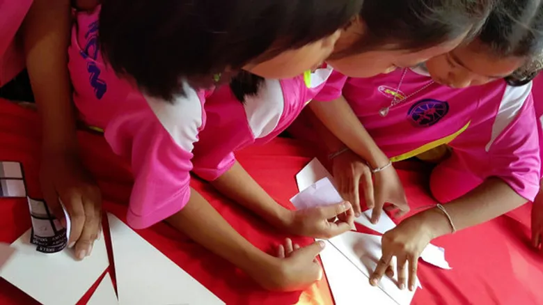 กลุ่มบริษัทยูนิไทย เตรียมพร้อมเยาวชนเข้าสู่ "ประเทศไทย 4.0" ด้วยทักษะการดำรงชีวิตในโลกแห่งศตวรรษที่ 21