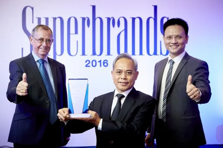 กรุงศรี ออโต้ ครองใจลูกค้า คว้ารางวัล Superbrands 5 ปีซ้อน ตอกย้ำความสำเร็จกลยุทธ์สร้างประสบการณ์ที่ดีให้กับลูกค้า