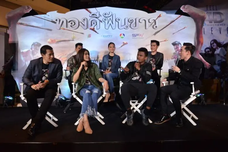 Movie Guide: เปิดตัวครั้งแรกหนังไทยฟอร์มยักษ์ “ทองดีฟันขาว” ตะลึง “บัวขาว” โชว์แกร่งเรียกน้ำย่อย ก่อนแอคชั่นเต็มศักดิ์ศรี 9 ก.พ. นี้