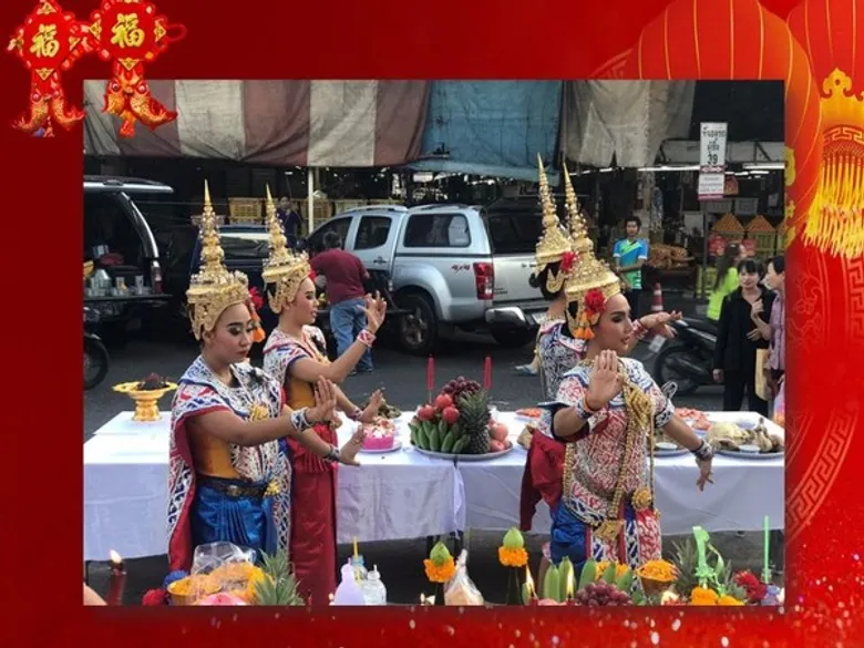 สี่มุมเมืองต้อนรับตรุษจีนปีไก่...ไหว้เจ้าเสริมมงคลเฮงตลอดปี’60