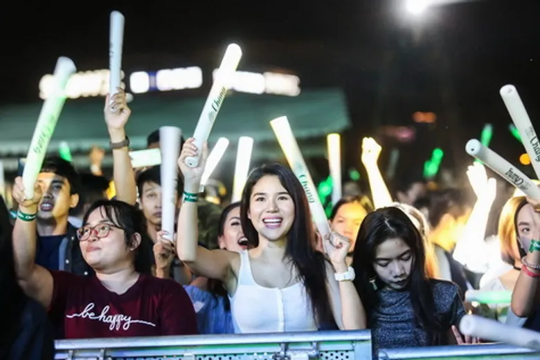 ช้าง มิวสิค คอนเนคชั่น มิวสิคโทรโพลิส ดึงศิลปินชั้นนำ...สวีตมัลเล็ต, โลโมโซนิก, แทตทู คัลเลอร์ และ โจอี้ บอย ระเบิดความมันส์..เขย่ามหานคร